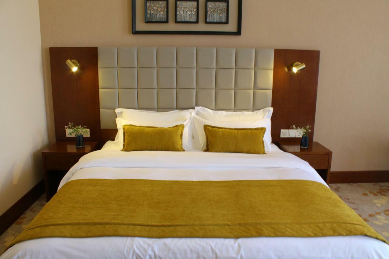 Horizont Hotel Tbilisi Luaran gambar