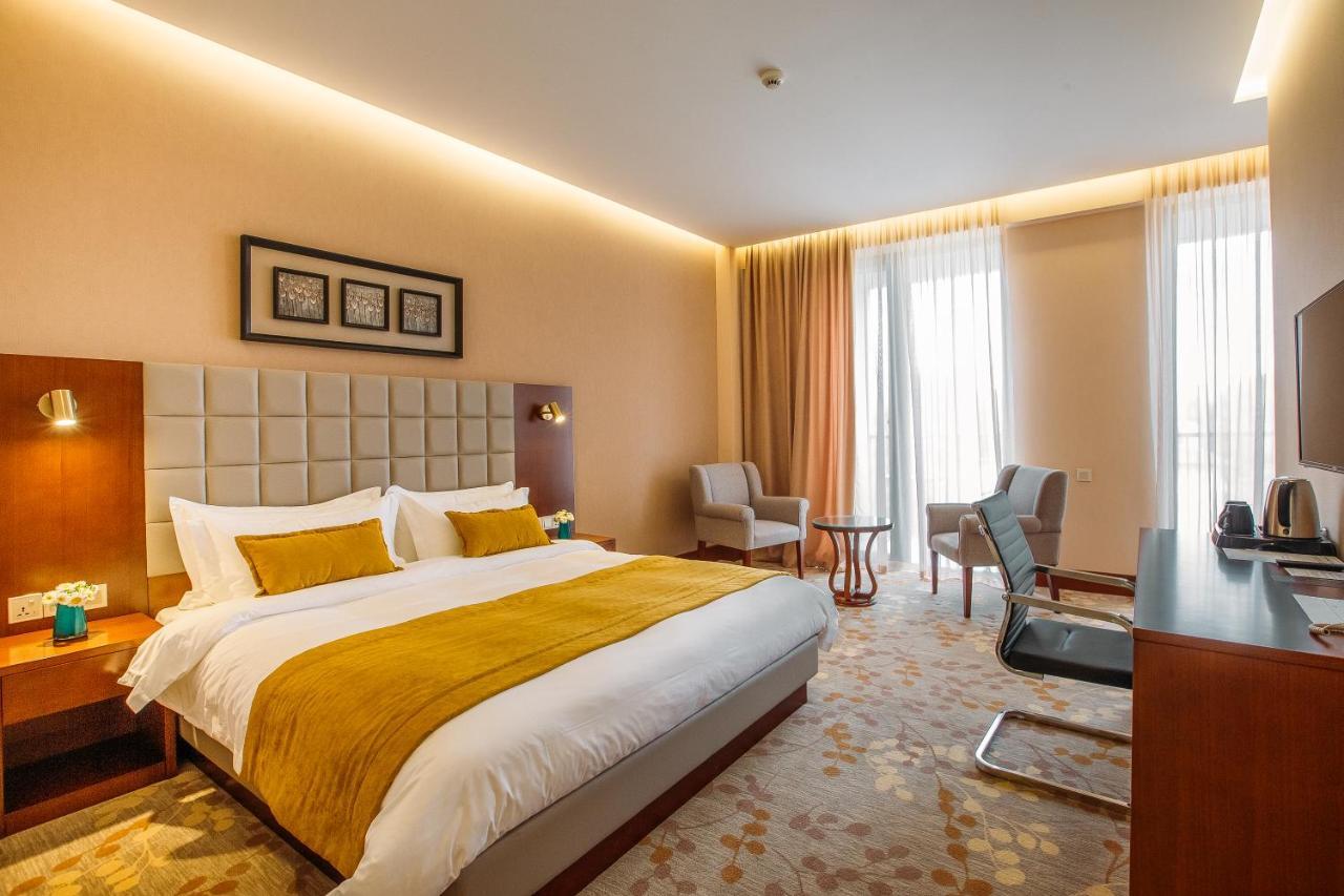 Horizont Hotel Tbilisi Luaran gambar