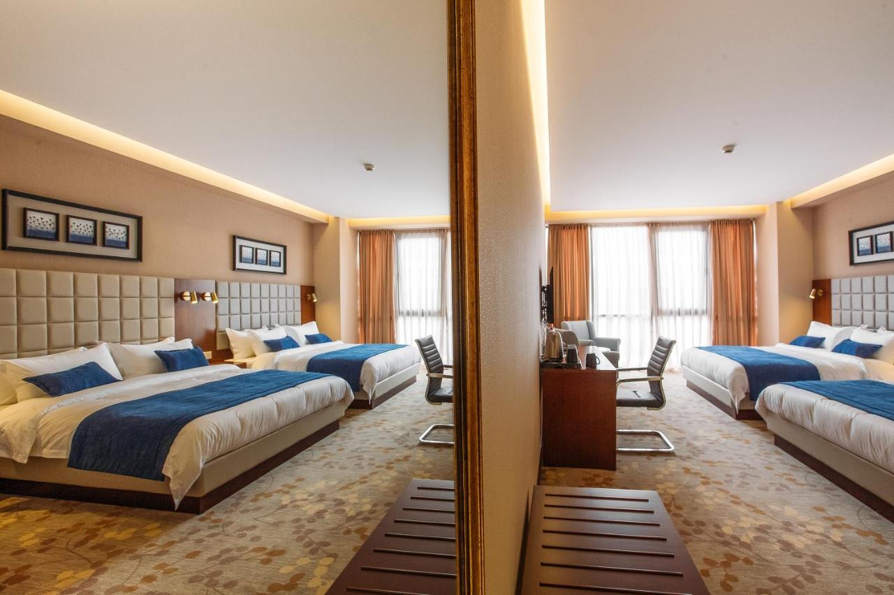 Horizont Hotel Tbilisi Luaran gambar