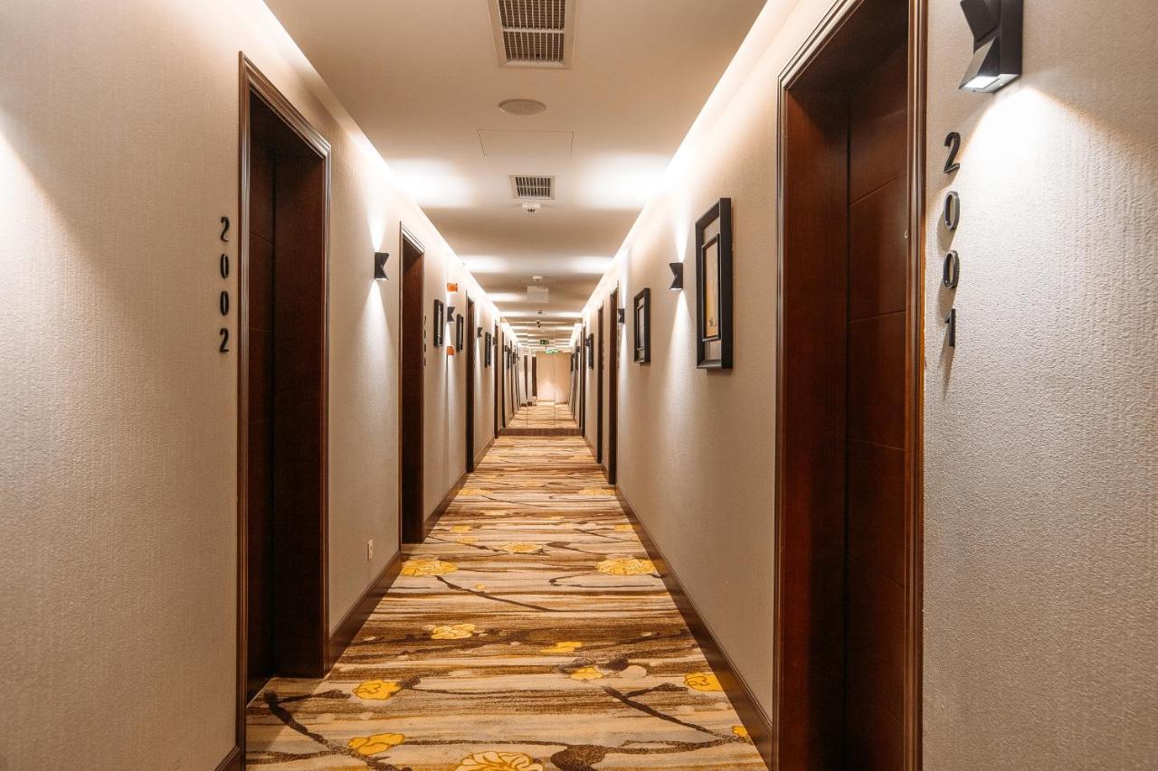 Horizont Hotel Tbilisi Luaran gambar