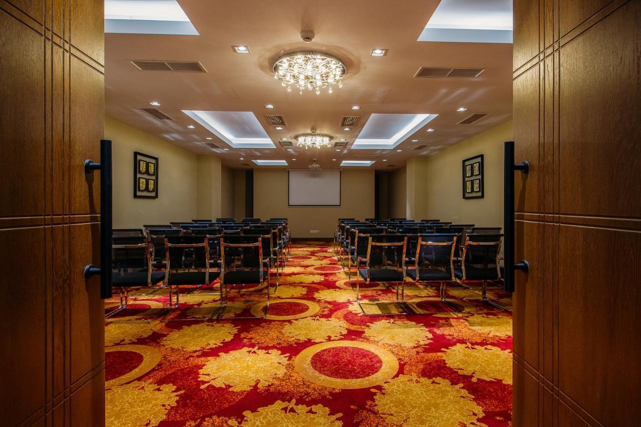 Horizont Hotel Tbilisi Luaran gambar